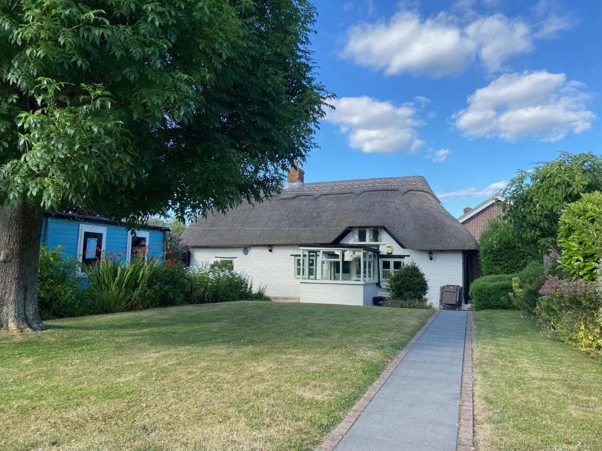 Thatch Cottage, East Boldre Nr Beaulieu And Lymington Brockenhurst Buitenkant foto